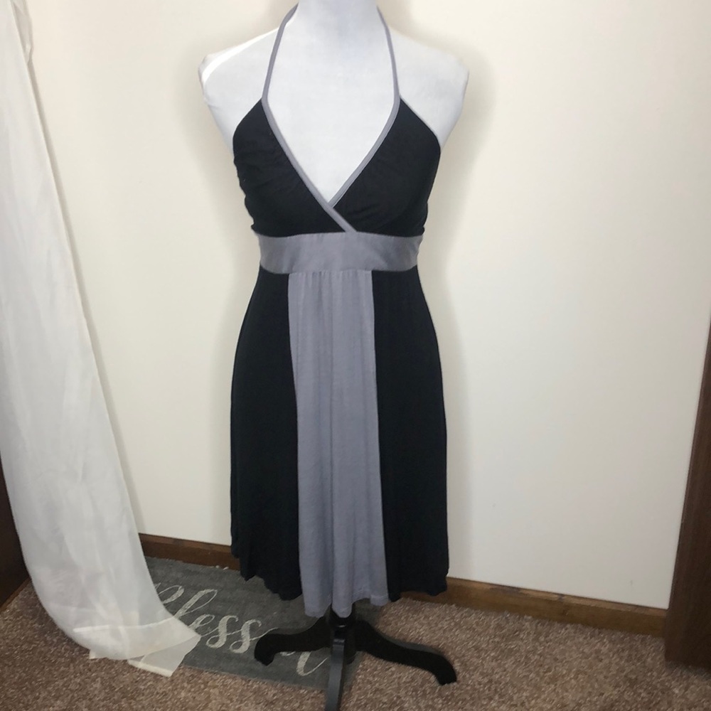 Guess jeans black and grey halter top midi dress size medium